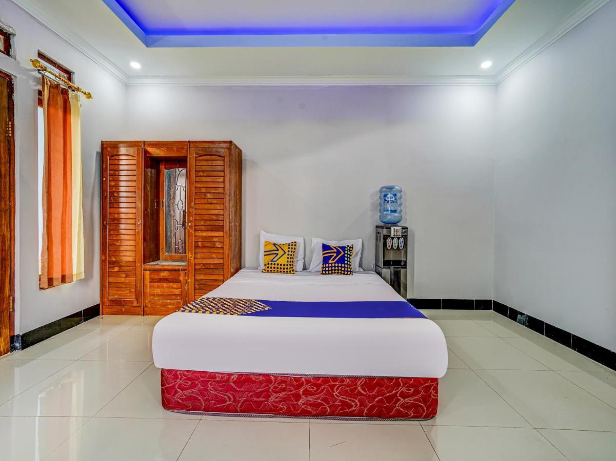 Hotel Oyo Homes 91014 Eco Tourism Desa Cibodas Areng 2 Syariah