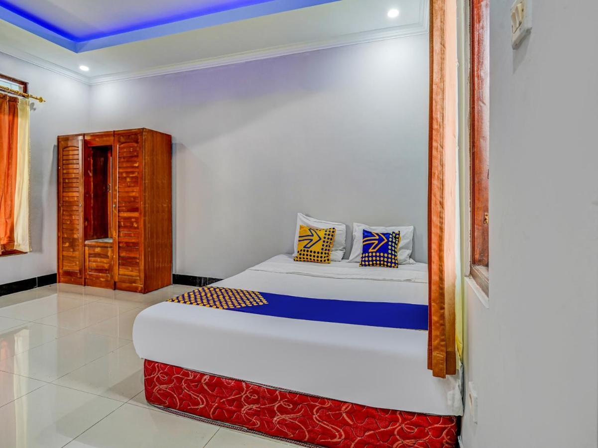 Hotel Oyo Homes 91014 Eco Tourism Desa Cibodas Areng 2 Syariah